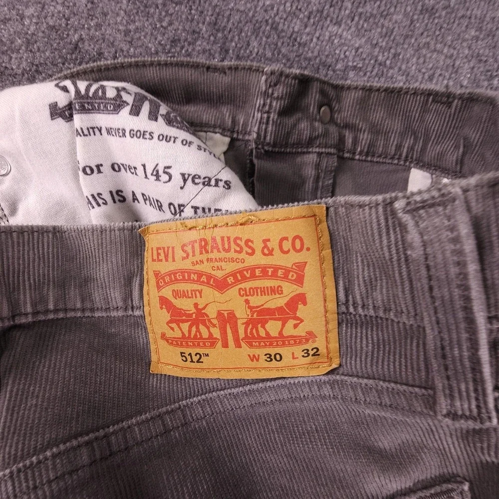 Levis 512 Pants Mens 30x32 Gray Corduroy Slim‎ Taper 5-Pocket Stretch Red Tab